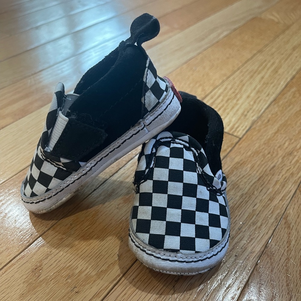 Baby vans crib shoes